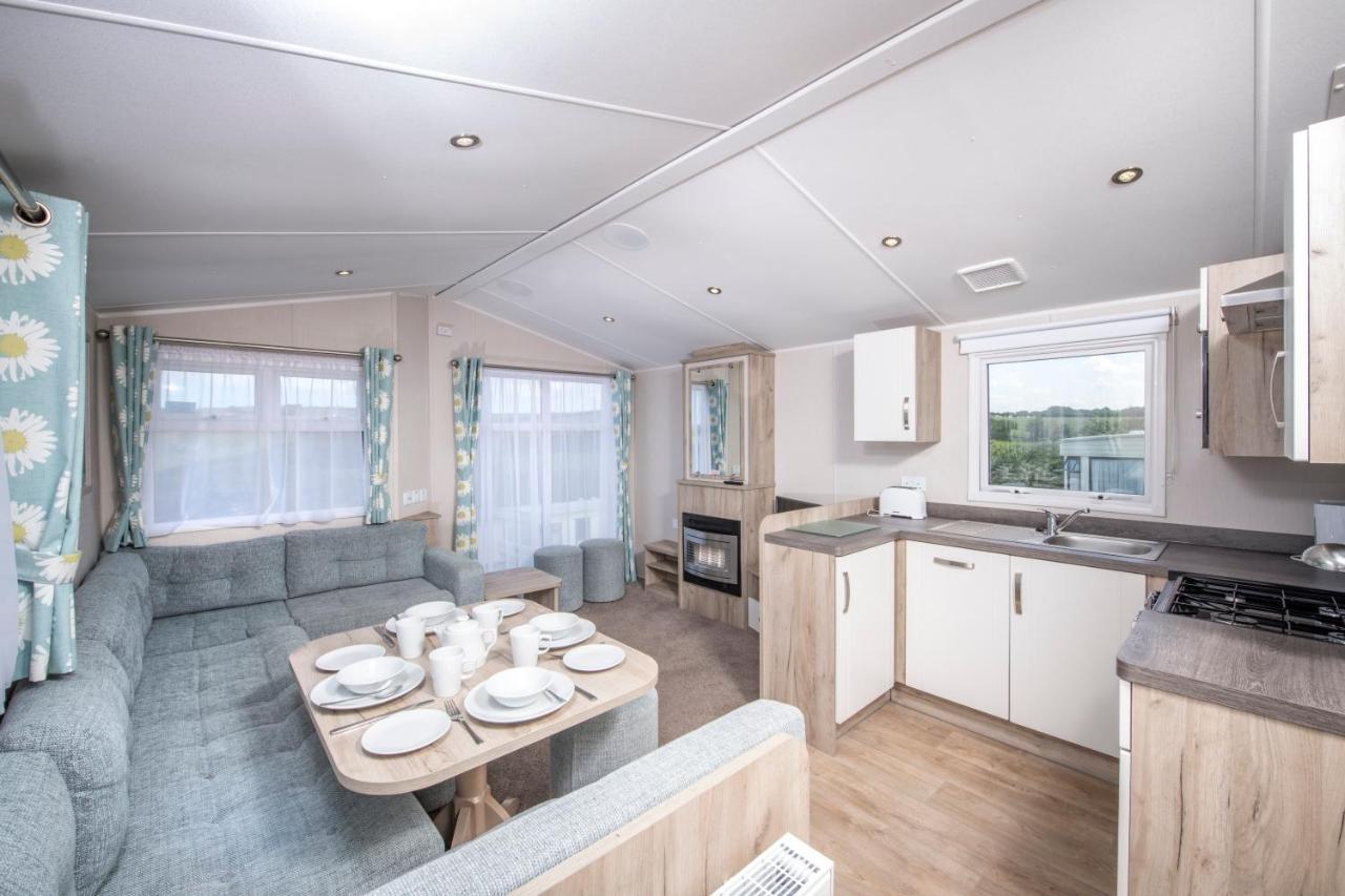 Widemouth Bay Caravan Park Bude Exterior photo